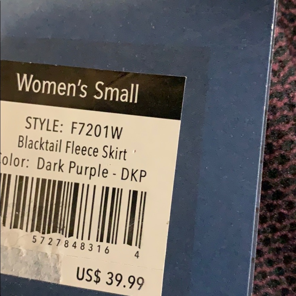 Skirt - Picture 3 of 3